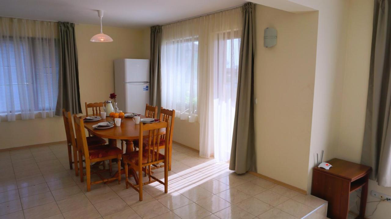 Вила Помело - Family Villa Pomelo Balgarevo Bagian luar foto