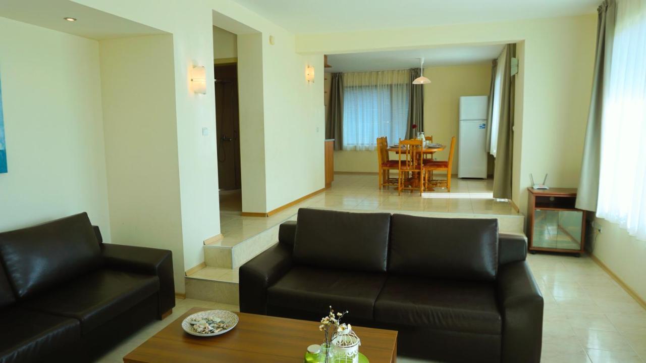 Вила Помело - Family Villa Pomelo Balgarevo Bagian luar foto